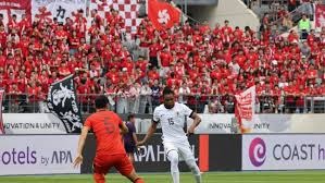 NBA焦点战：湖人连败危机，东契奇37分难救主，国王蒙克爆发创赛季新高